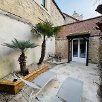 Apartment Le Cupidon & *