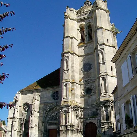 Apartment Le Cupidon & Pont-Sainte-Maxence