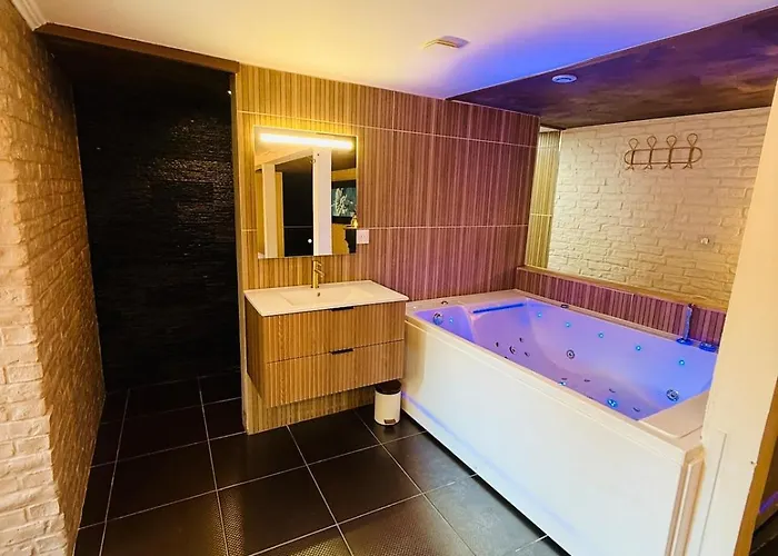 Le Cupidon & Lägenhet